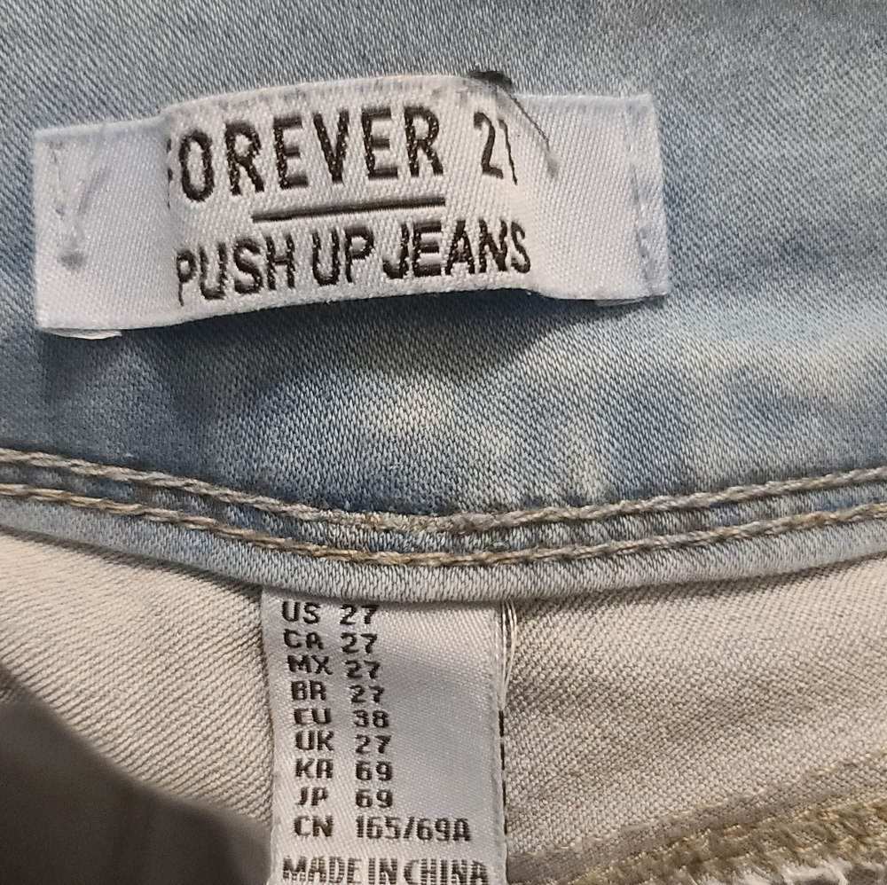 Capri jeans
